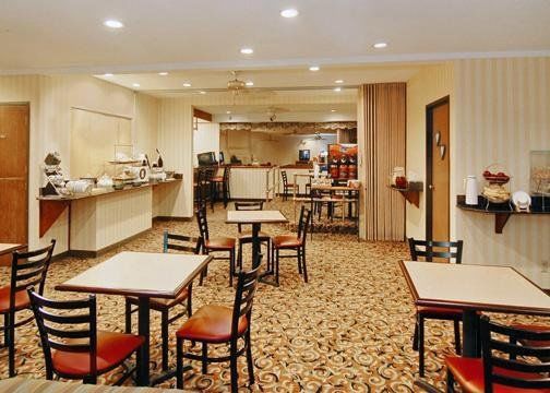 Quality Suites Altavista - Lynchburg South Restoran gambar